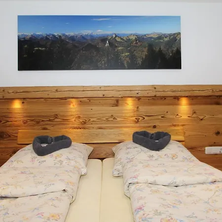 Ferienwohnung Haus Hoerth Кройт Экстерьер фото