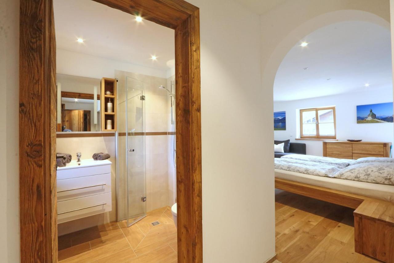 Haus Hoerth Apartment *